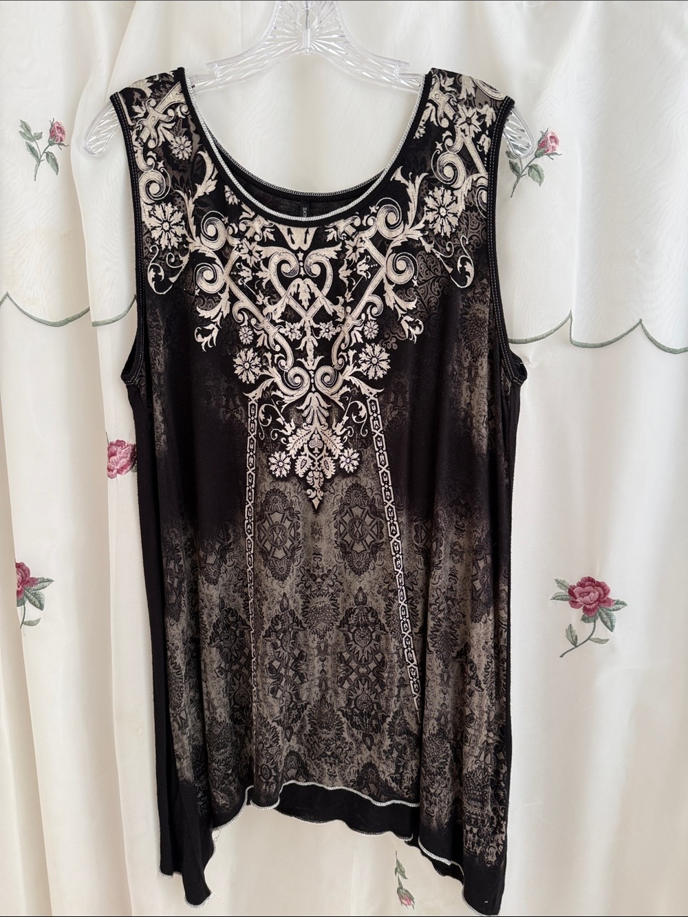 Skinny Minnie Black & Cream Ornate Scoop Neck Tunic